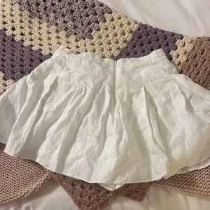 Amanda Uprichard white pleated skirt